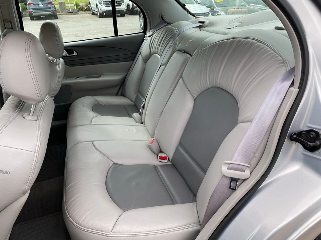 2002 Lincoln Continental Base