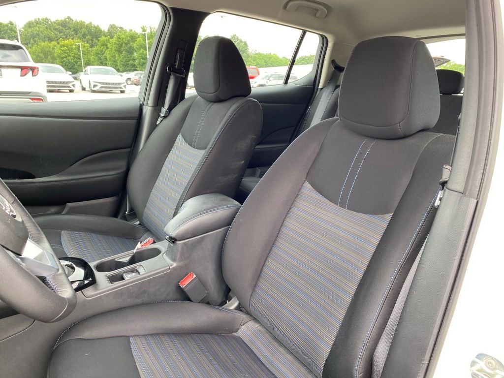 2023 Nissan Leaf SV Plus