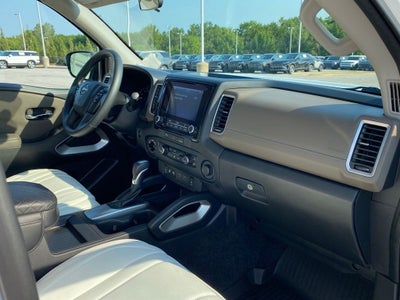 2024 Nissan Frontier SV