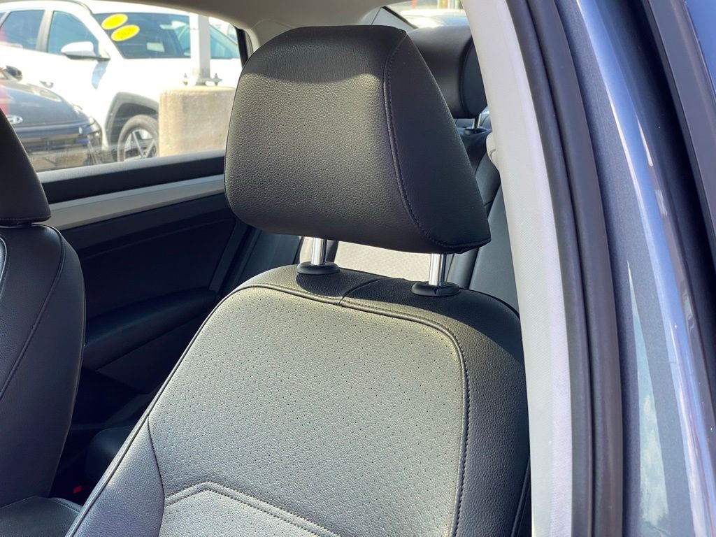 2019 Volkswagen Passat 2.0T Wolfsburg