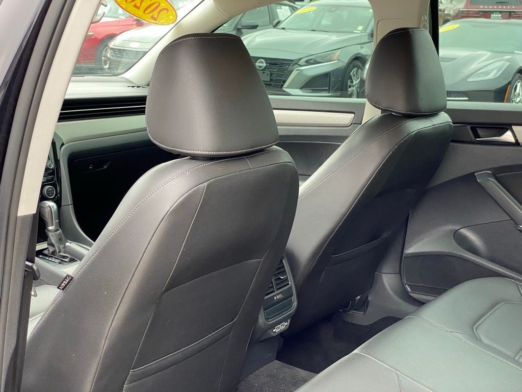 2020 Volkswagen Passat 2.0T SE