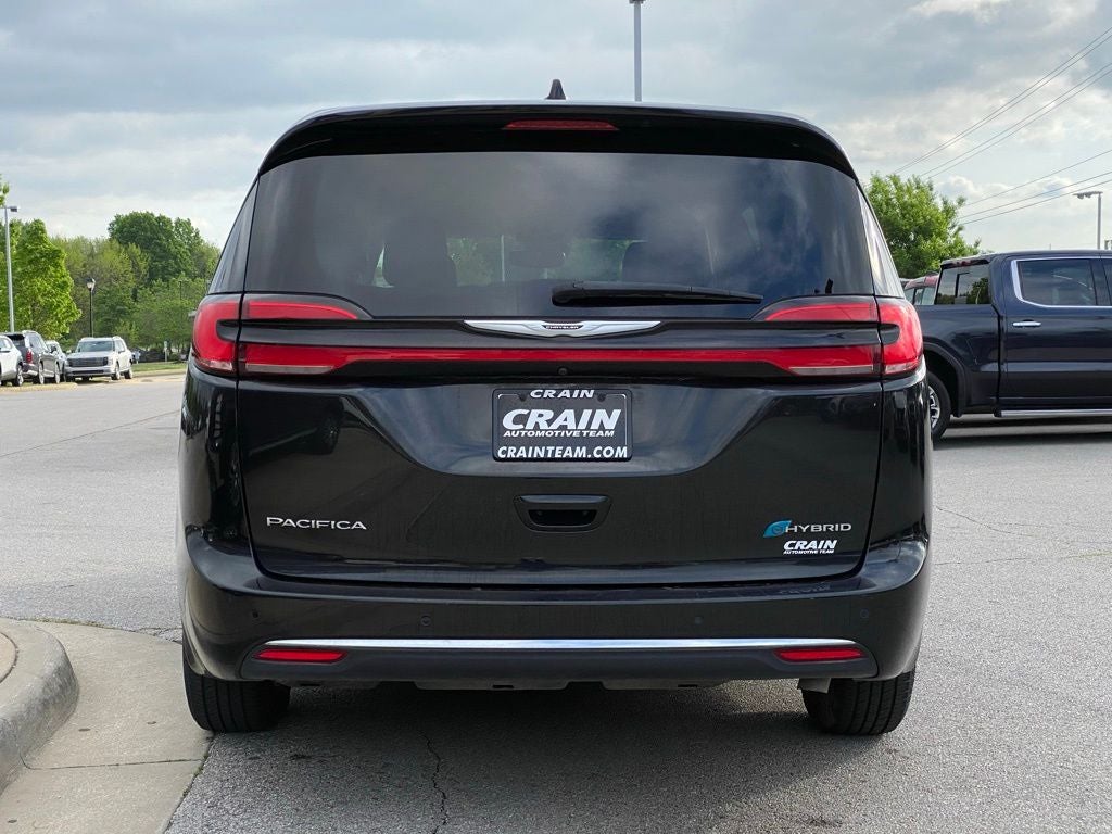 2023 Chrysler Pacifica Hybrid Touring L