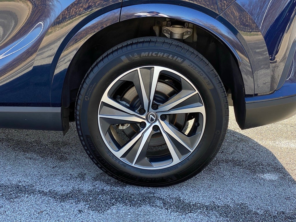 2023 Lexus RX 350 Premium Plus Heated & Cooled Seats, Pano Roof