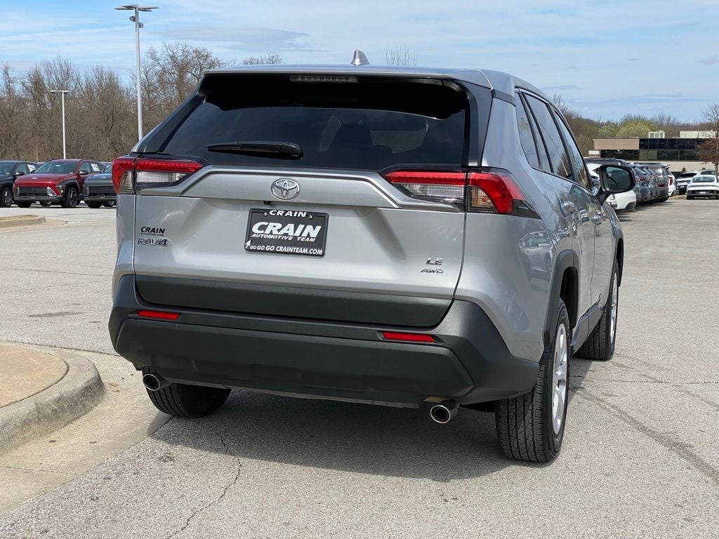 2025 Toyota RAV4 LE