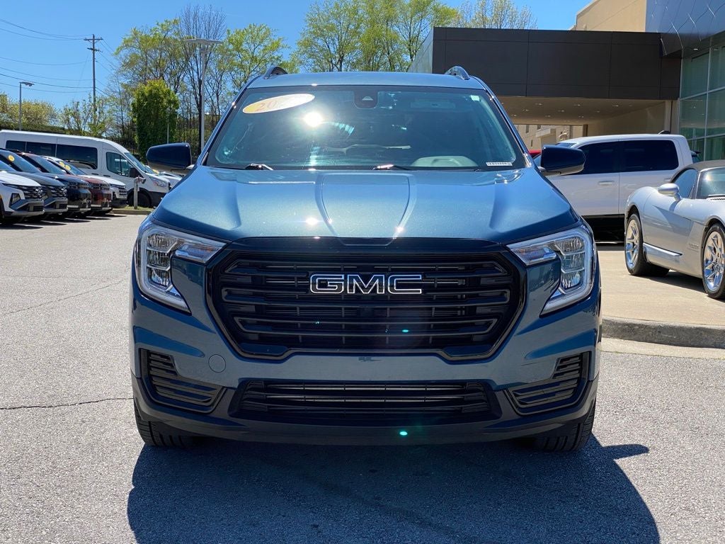 2024 GMC Terrain SLE