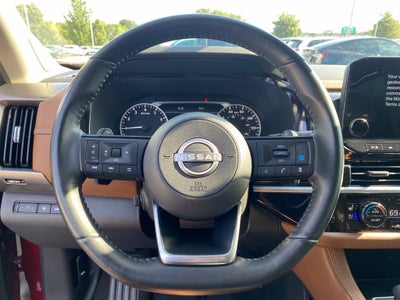 2022 Nissan Pathfinder Platinum