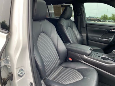 2021 Toyota Highlander XSE