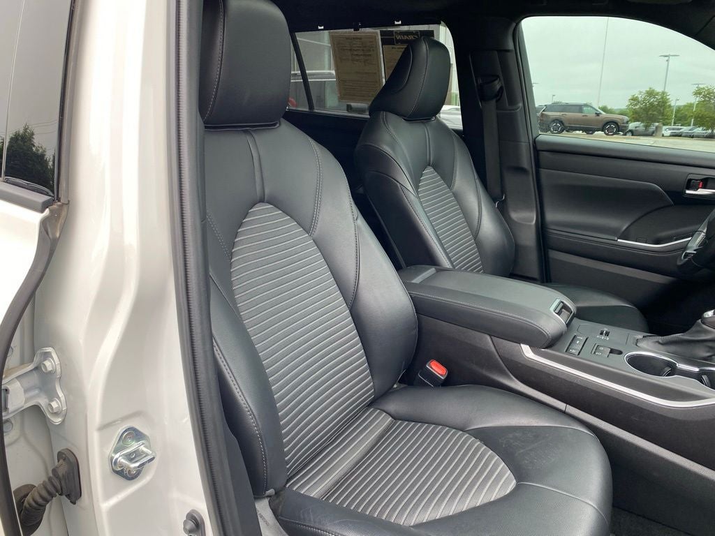 2021 Toyota Highlander XSE