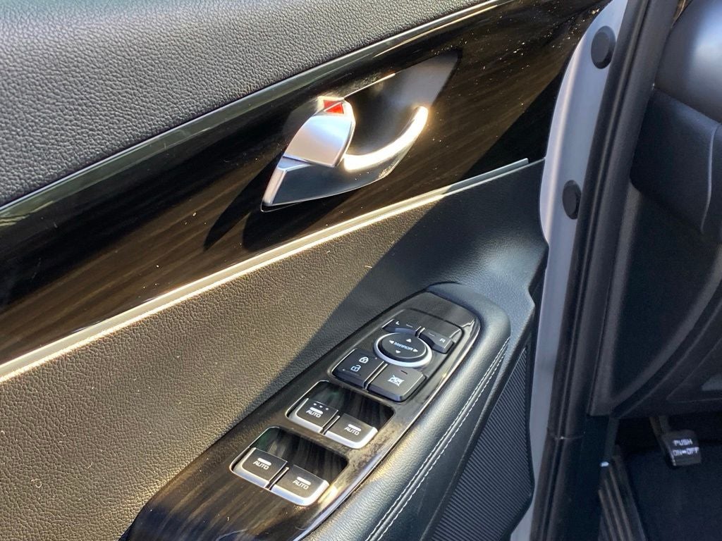 2019 Kia Sorento S