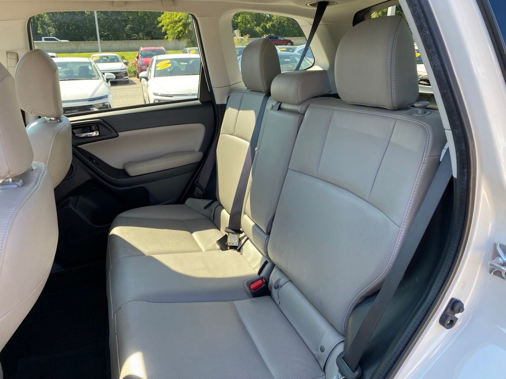 2016 Subaru Forester 2.5i Touring