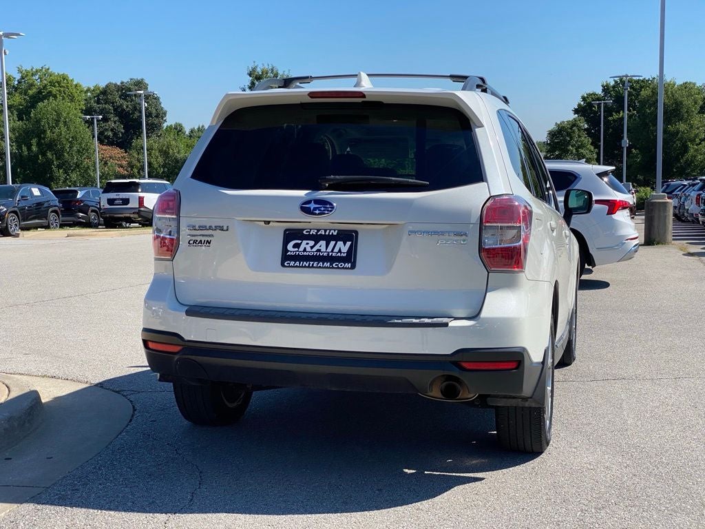 2016 Subaru Forester 2.5i Touring