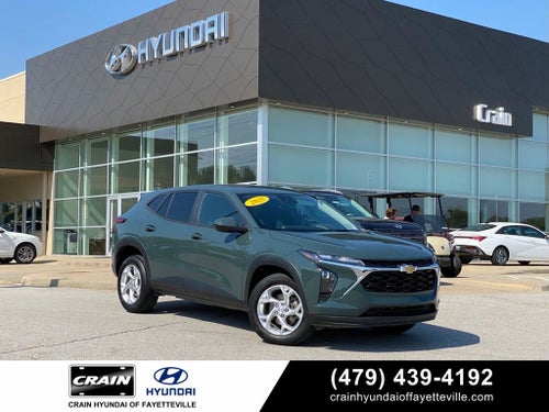 2025 Chevrolet Trax LS