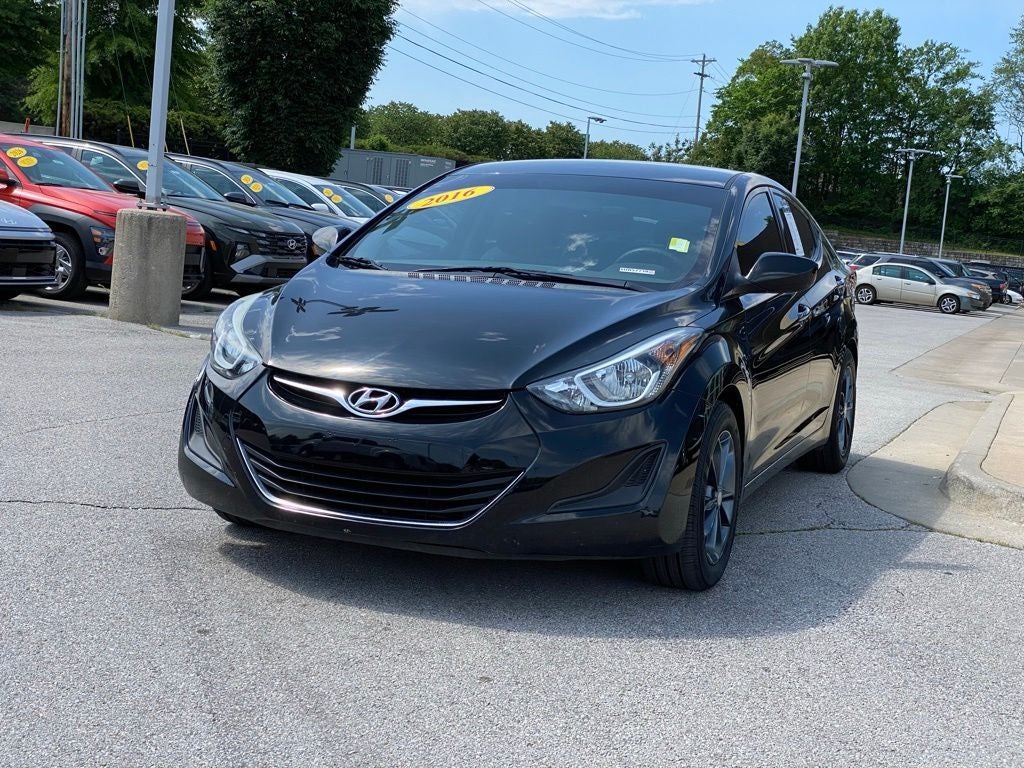 2016 Hyundai Elantra SE