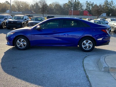 2021 Hyundai Elantra SE
