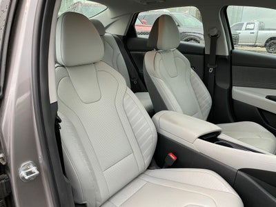 2022 Hyundai Elantra Limited