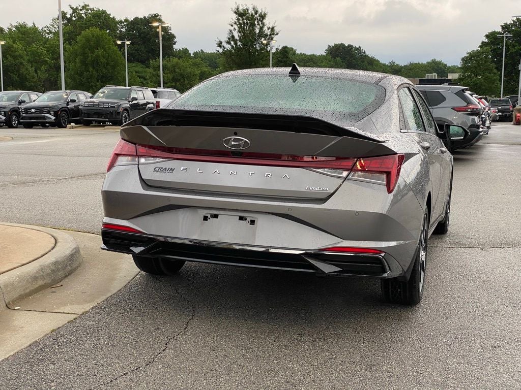 2022 Hyundai Elantra Limited