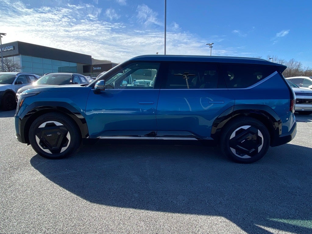 2024 Kia EV9 Land
