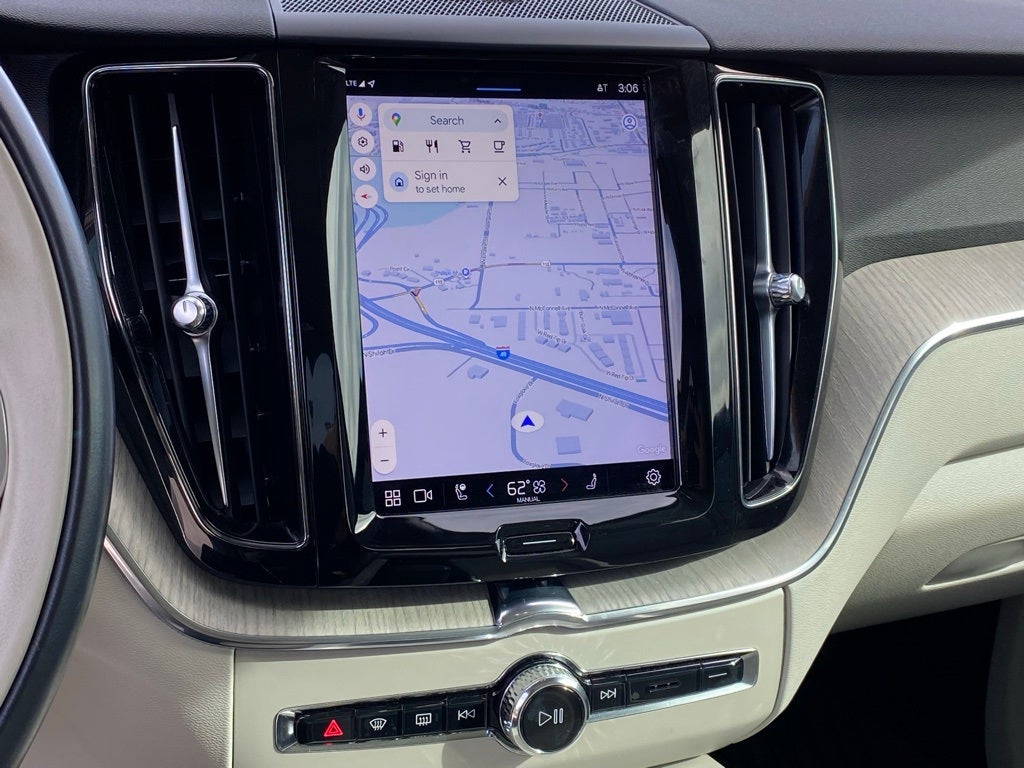 2023 Volvo XC60 B5 Plus Bright Theme POLESTAR/CLIMATE PKG/HK AUDIO