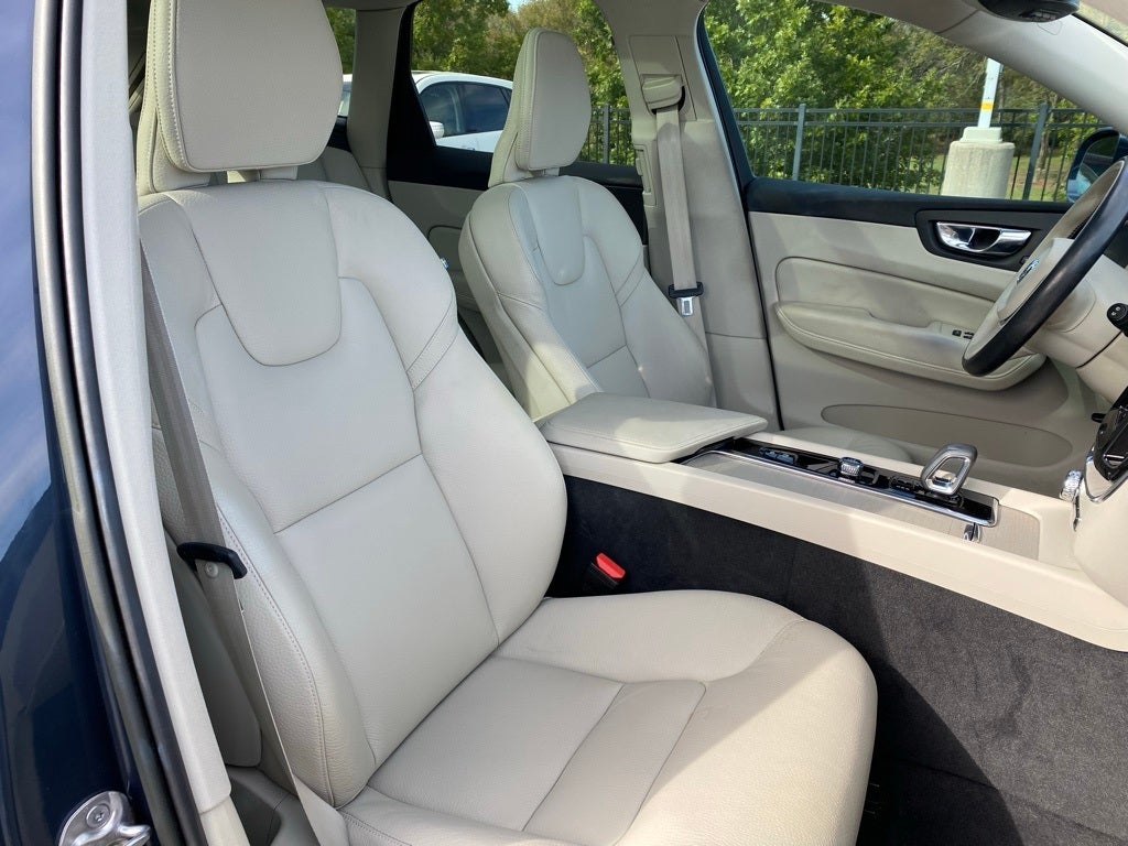 2023 Volvo XC60 B5 Plus Bright Theme POLESTAR/CLIMATE PKG/HK AUDIO