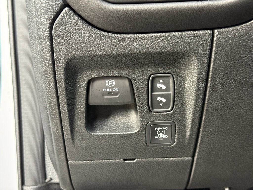 2026 RAM 1500 Limited LIKE NEW!