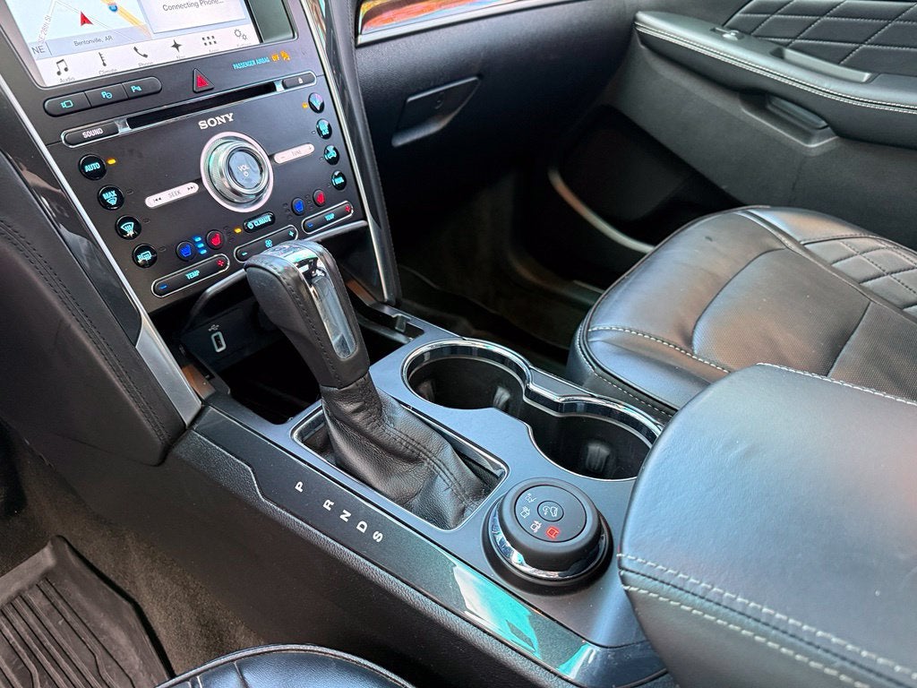 2017 Ford Explorer Platinum - 4WD
