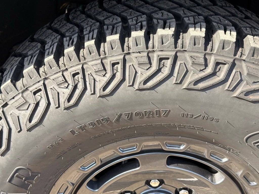 2024 Ford Bronco Black Diamond SASQUATCH PKG