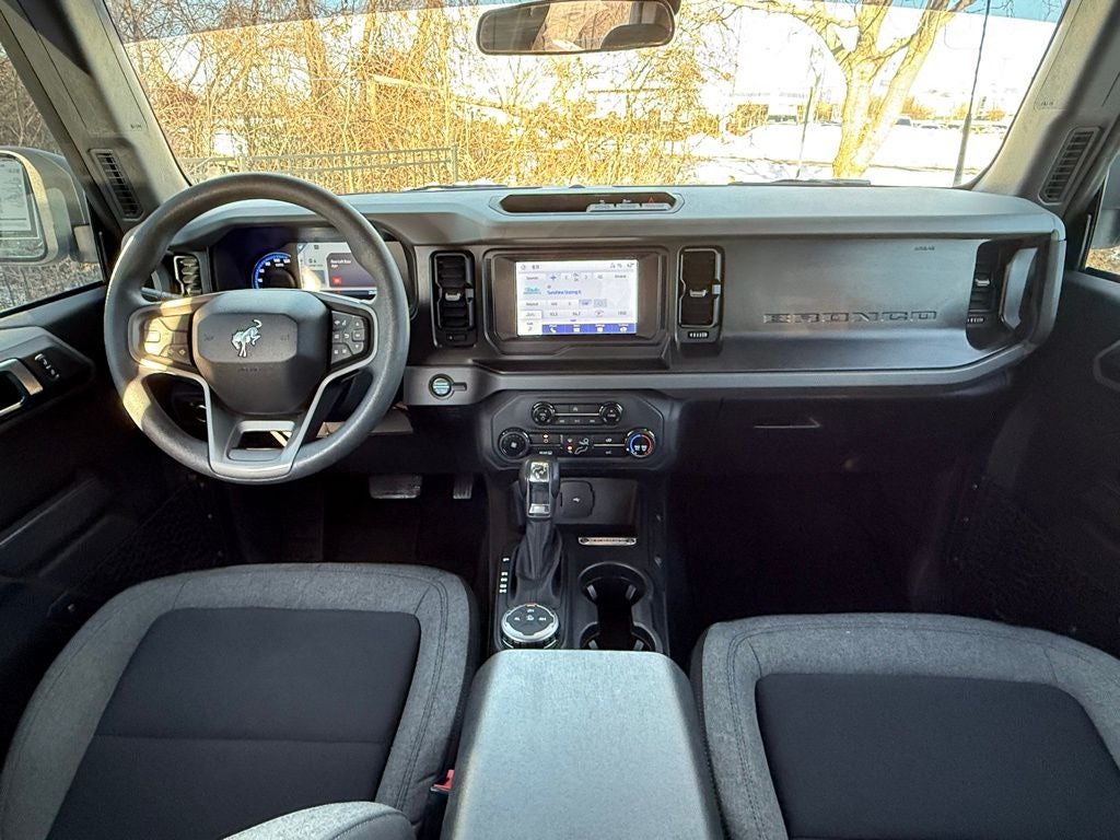 2022 Ford Bronco Base Wheels & Tire PKG/ Clean CarFax