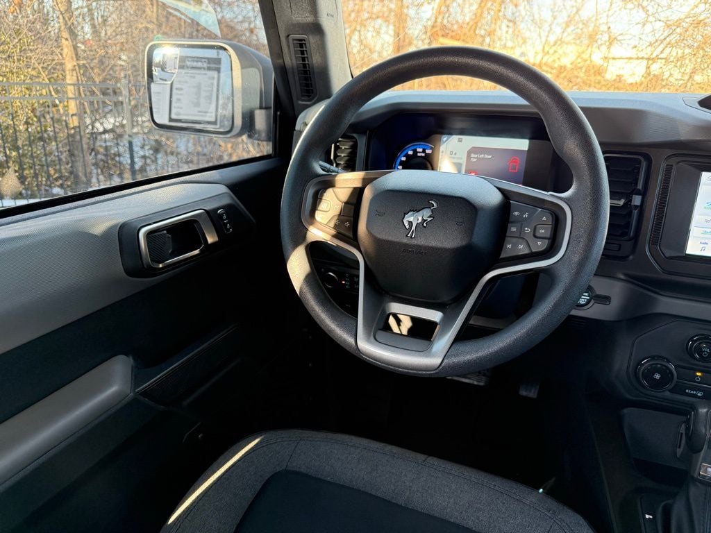 2022 Ford Bronco Base Wheels & Tire PKG/ Clean CarFax