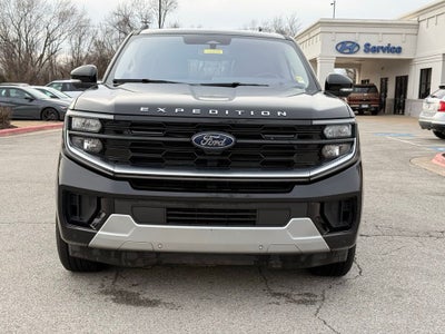 2025 Ford Expedition Platinum 4WD