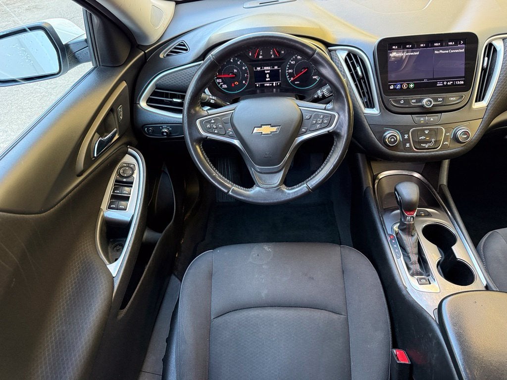 2022 Chevrolet Malibu RS