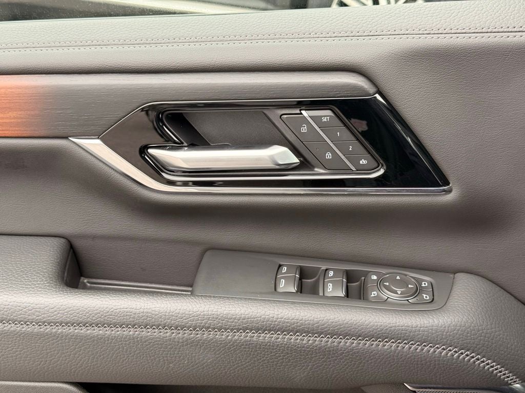 2025 GMC Yukon XL Denali HEADS UP DISPLAY