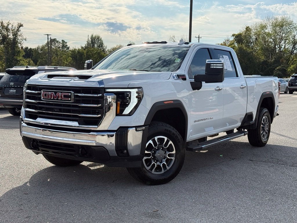 2024 GMC Sierra 2500HD SLT - 4WD / CLEAN CARFAX HISTORY