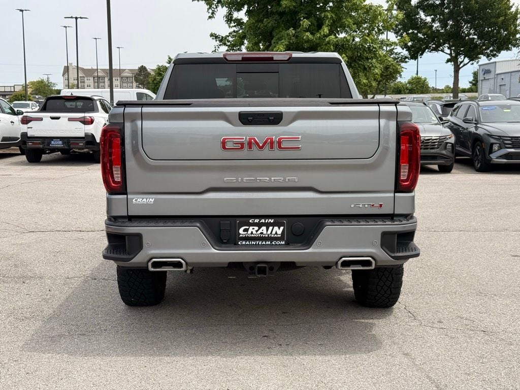 2024 GMC Sierra 1500 AT4 4WD