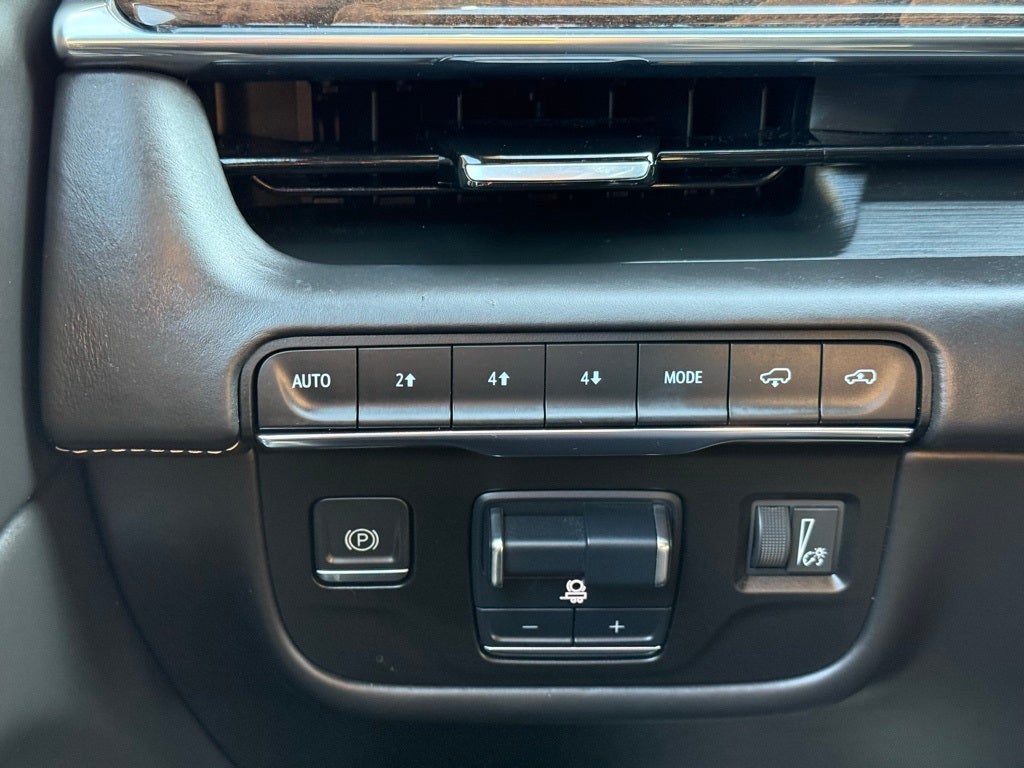 2021 Cadillac Escalade ESV Sport Platinum PANO MOONROOF / 4x4 / CLEAN CARFAX