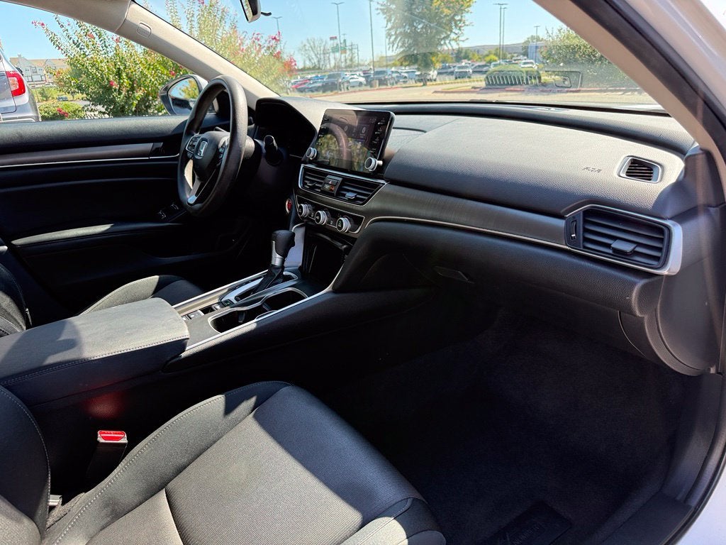 2021 Honda Accord LX - CLEAN CARFAX HISTORY