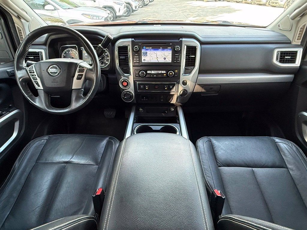 2017 Nissan Titan PRO-4X - 4WD / LEATHER