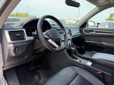 2022 Volkswagen Atlas 3.6L V6 SE w/Technology