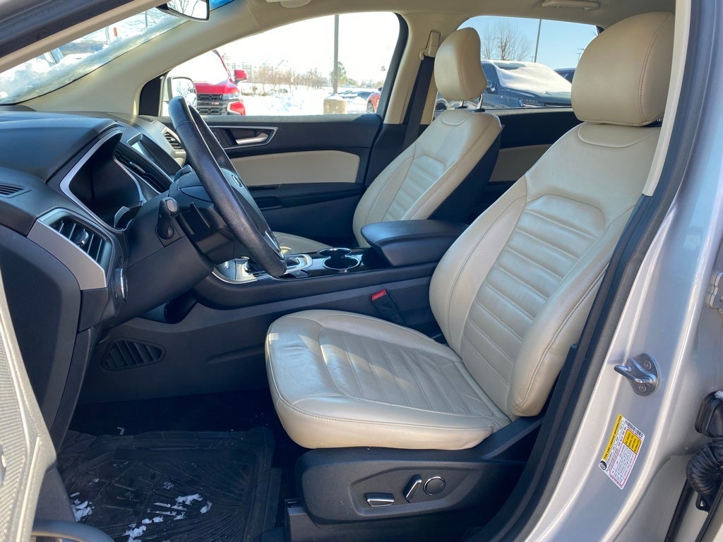 2018 Ford Edge SEL **WOW** MUST SEE