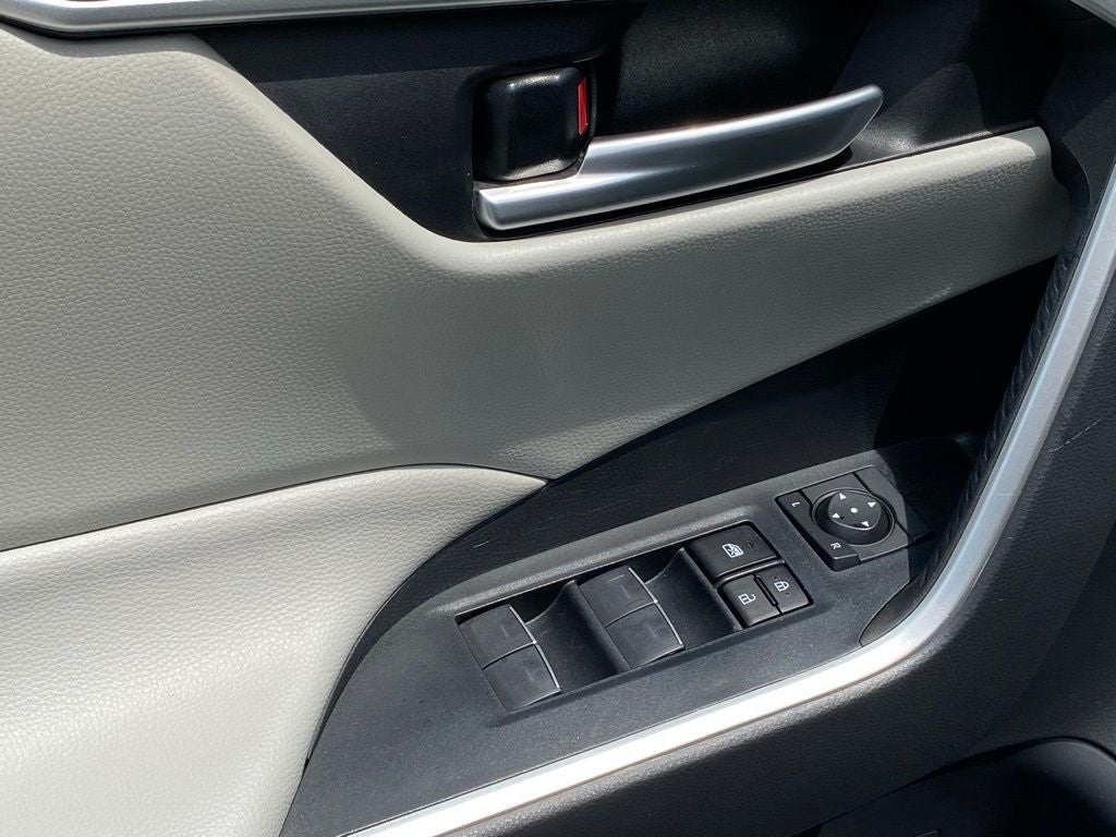 2023 Toyota RAV4 XLE Premium CLEAN CARFAX