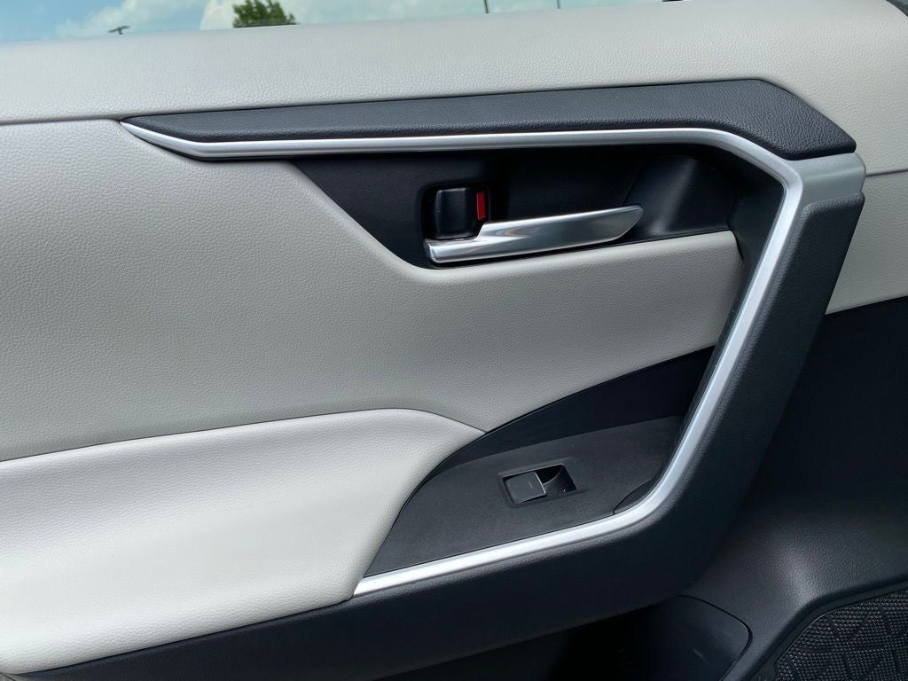 2023 Toyota RAV4 XLE Premium CLEAN CARFAX