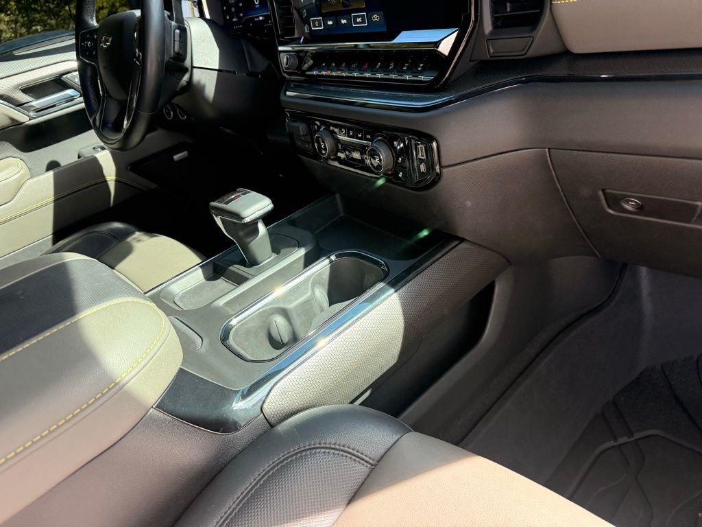 2023 Chevrolet Silverado 1500 ZR2 LEVELED