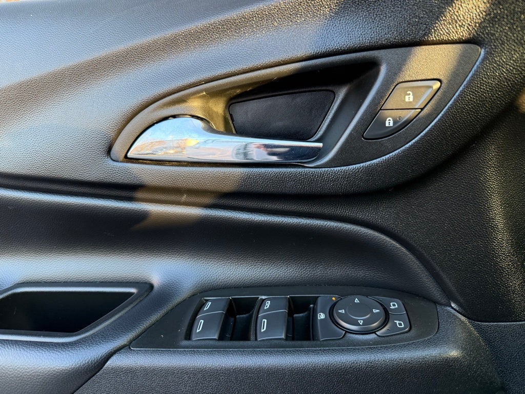 2022 Chevrolet Equinox LT BLACKOUT PKG