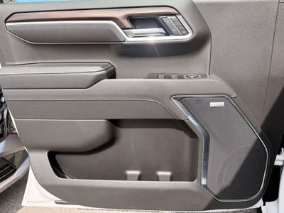 2025 GMC Sierra 1500 SLT