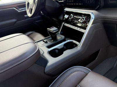 2023 GMC Sierra 1500 Denali V8 / 4x4 / 1-OWNER CLEAN CARFAX