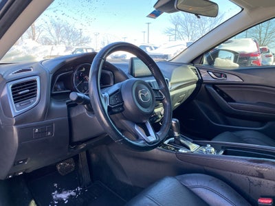 2018 Mazda Mazda3 Grand Touring *LOW MILES*