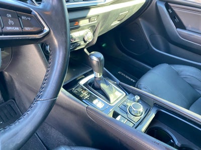 2018 Mazda Mazda3 Grand Touring *LOW MILES*