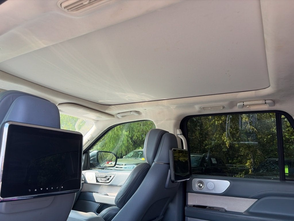 2019 Lincoln Navigator L Black Label - $103,555 MSRP / 4WD / PANORAMIC SUNROOF
