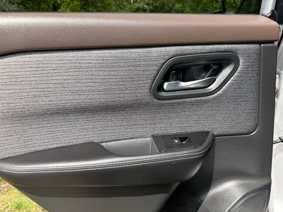 2023 Nissan Rogue SV HEATED MIRRORS