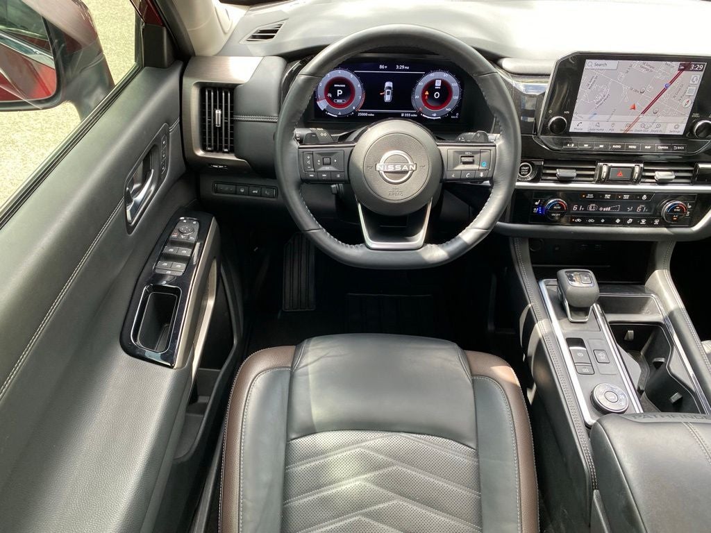 2024 Nissan Pathfinder Platinum