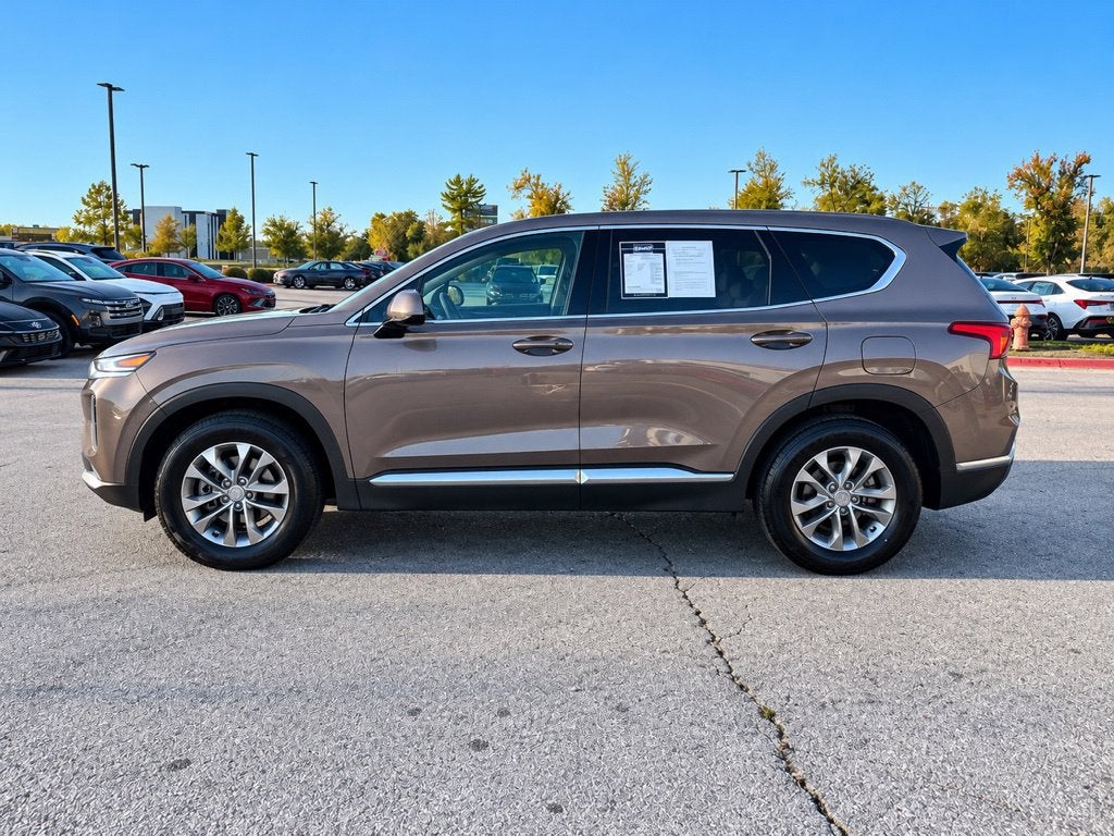 2019 Hyundai Santa Fe SEL - CLEAN CARFAX / ONE OWNER